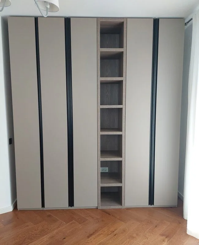 Producător de Mobilier la Comandă: De la Ideea Ta la Produsul Final