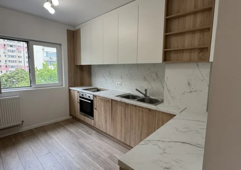 Mobilier pentru Camera Copilului: Siguranță, Funcționalitate și Design Personalizat